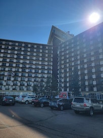 This hotel not only has lots of rooms for travelers, but it also has several condos and 40+ business housed along the first floor. This is the most unique hotel I have ever stayed at.