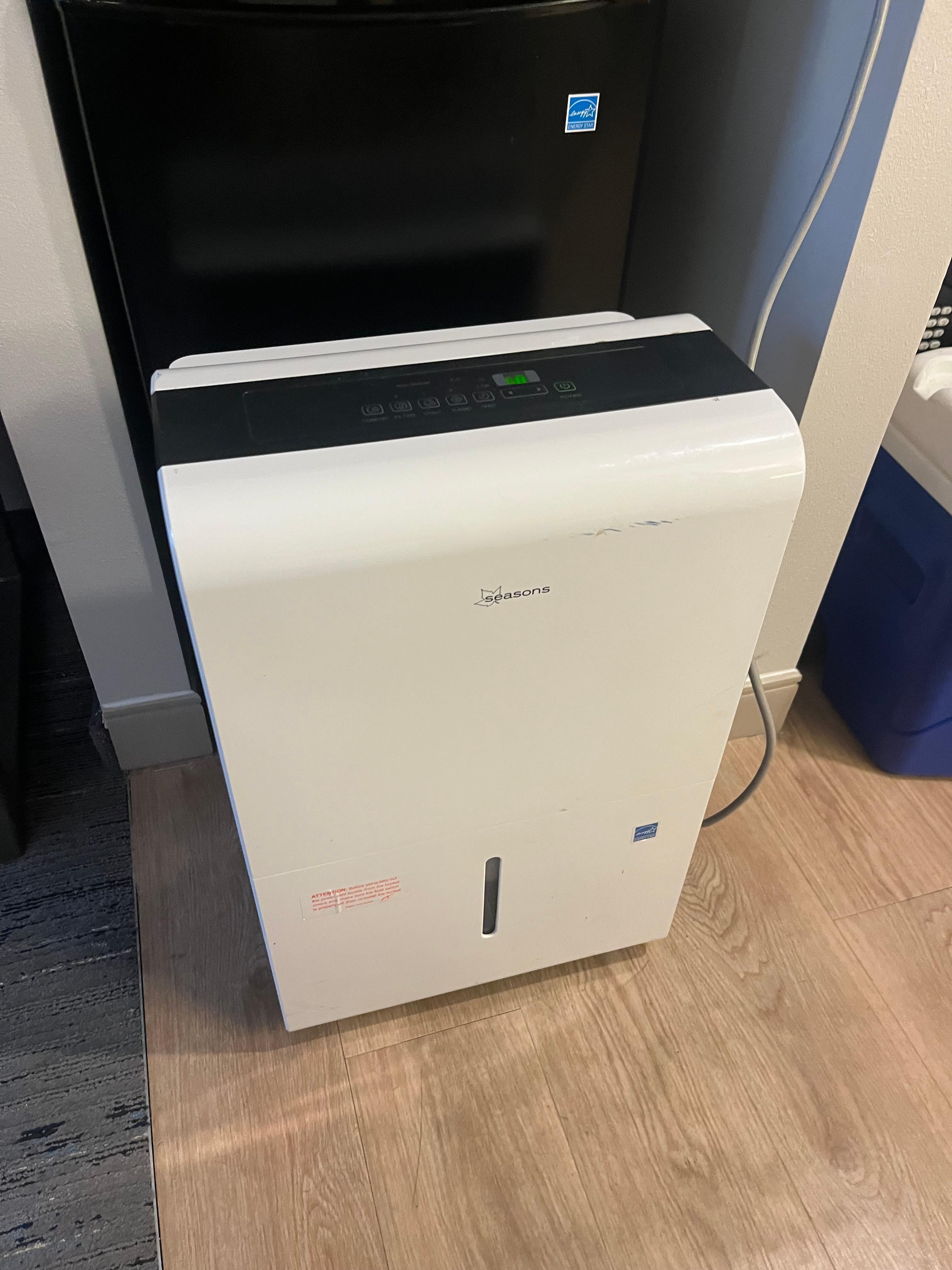 Dehumidifier filter light blinking 