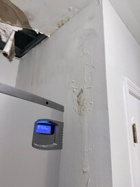 Ice machine
