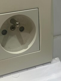 No compatible con los enchufes Españoles