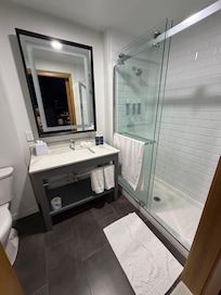 The bathroom was very clean. 😍