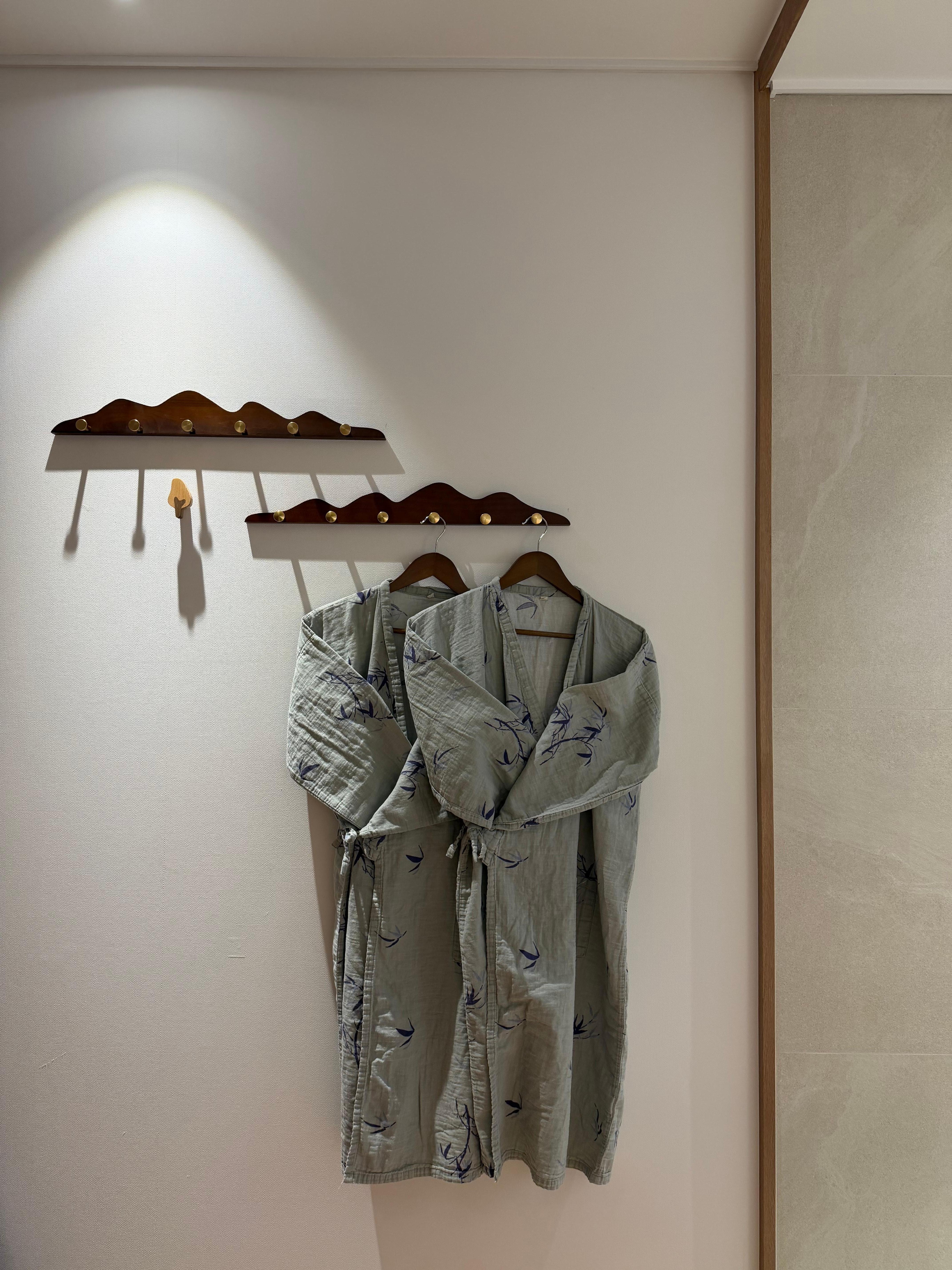 가운은 무슨일 내스탈