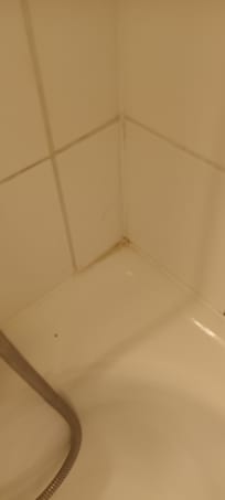 Joint à refaire propre