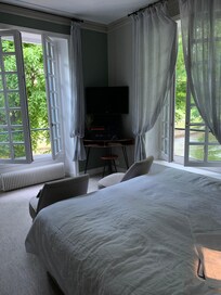 Room #4