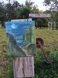 Kleiner Rundweg hinter dem Haus