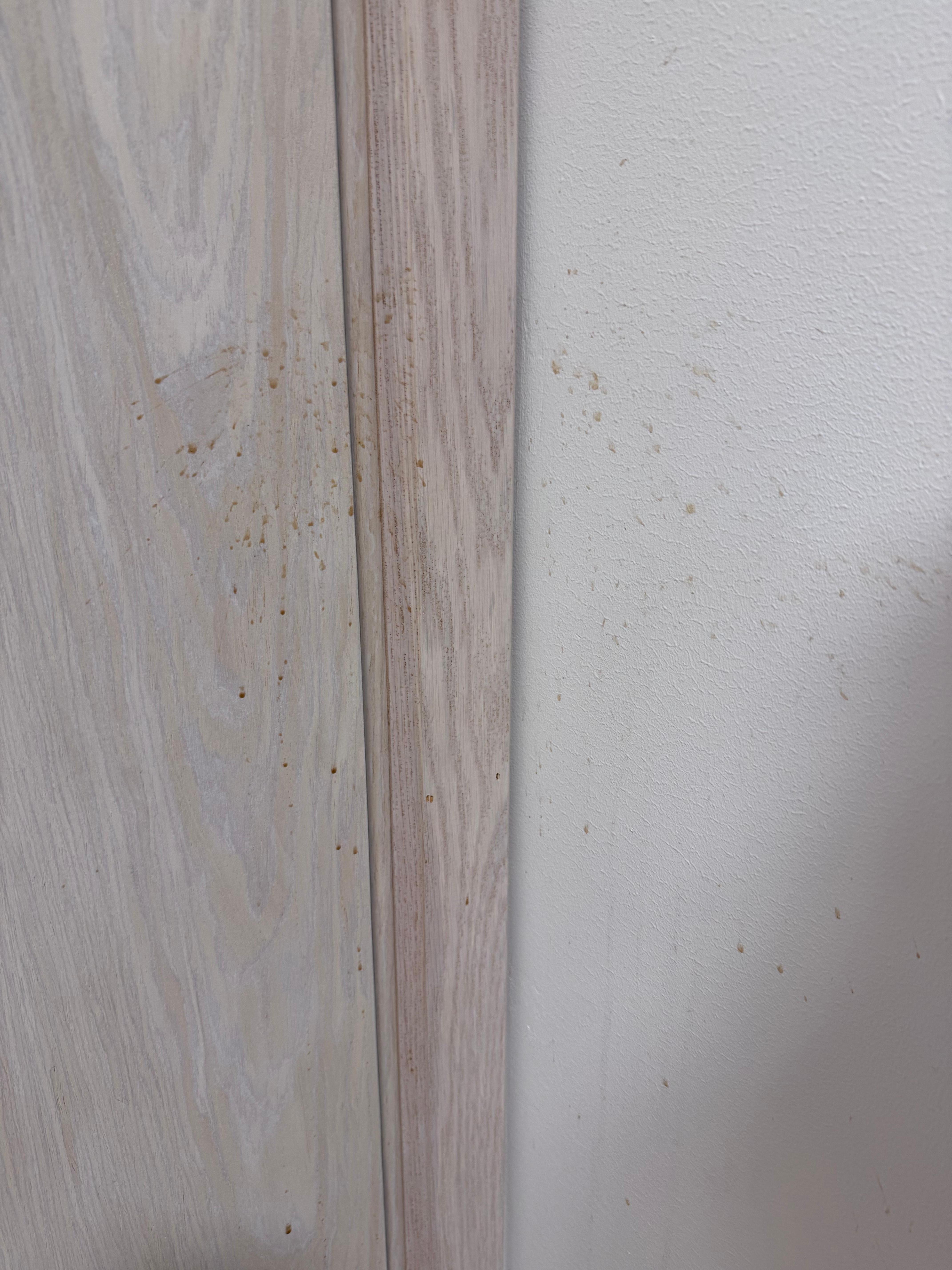 Ser ut som oppkast på veggen