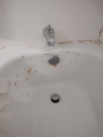 Rusty tub