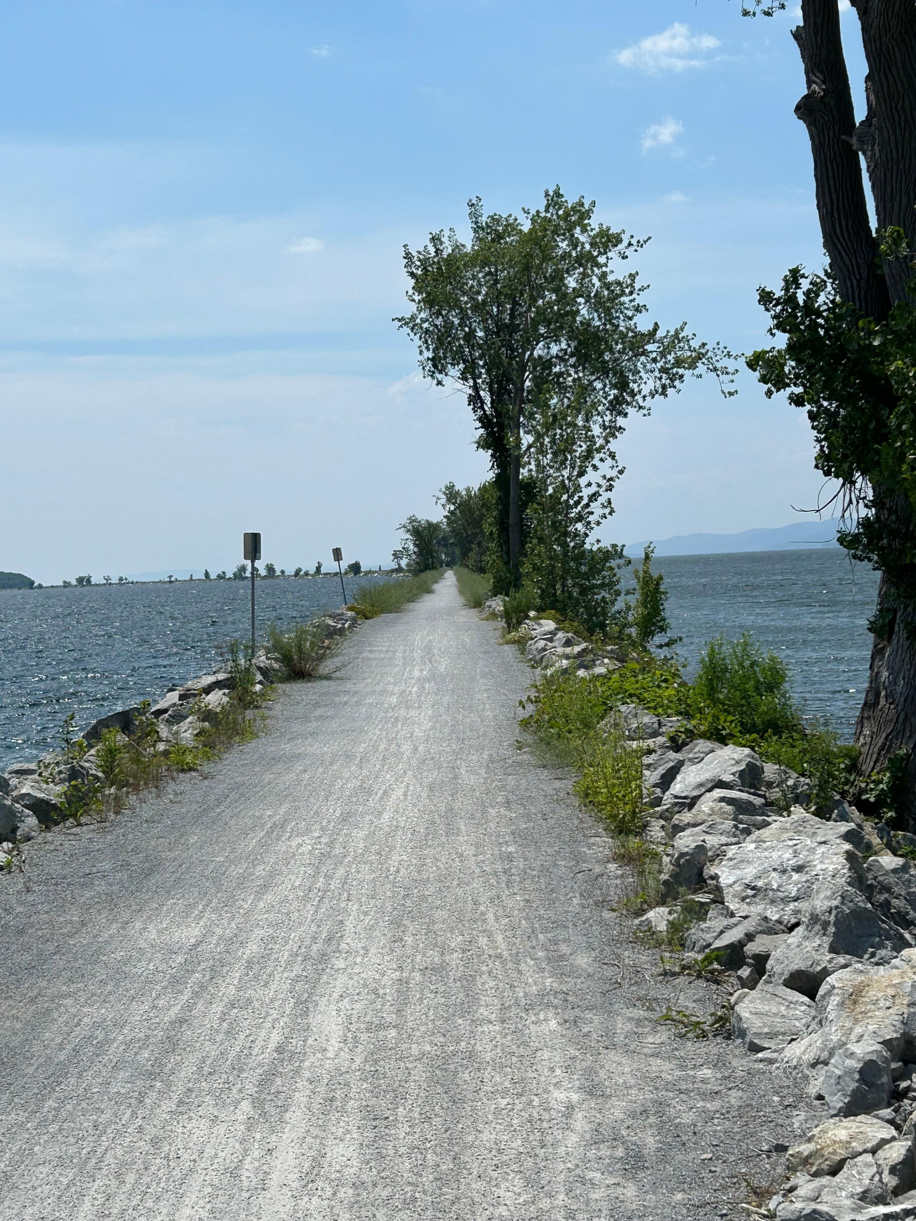 Island Path trail 