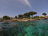 I took this photo from the sea, in front the house, fabulous