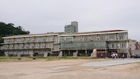 旅館前沙灘