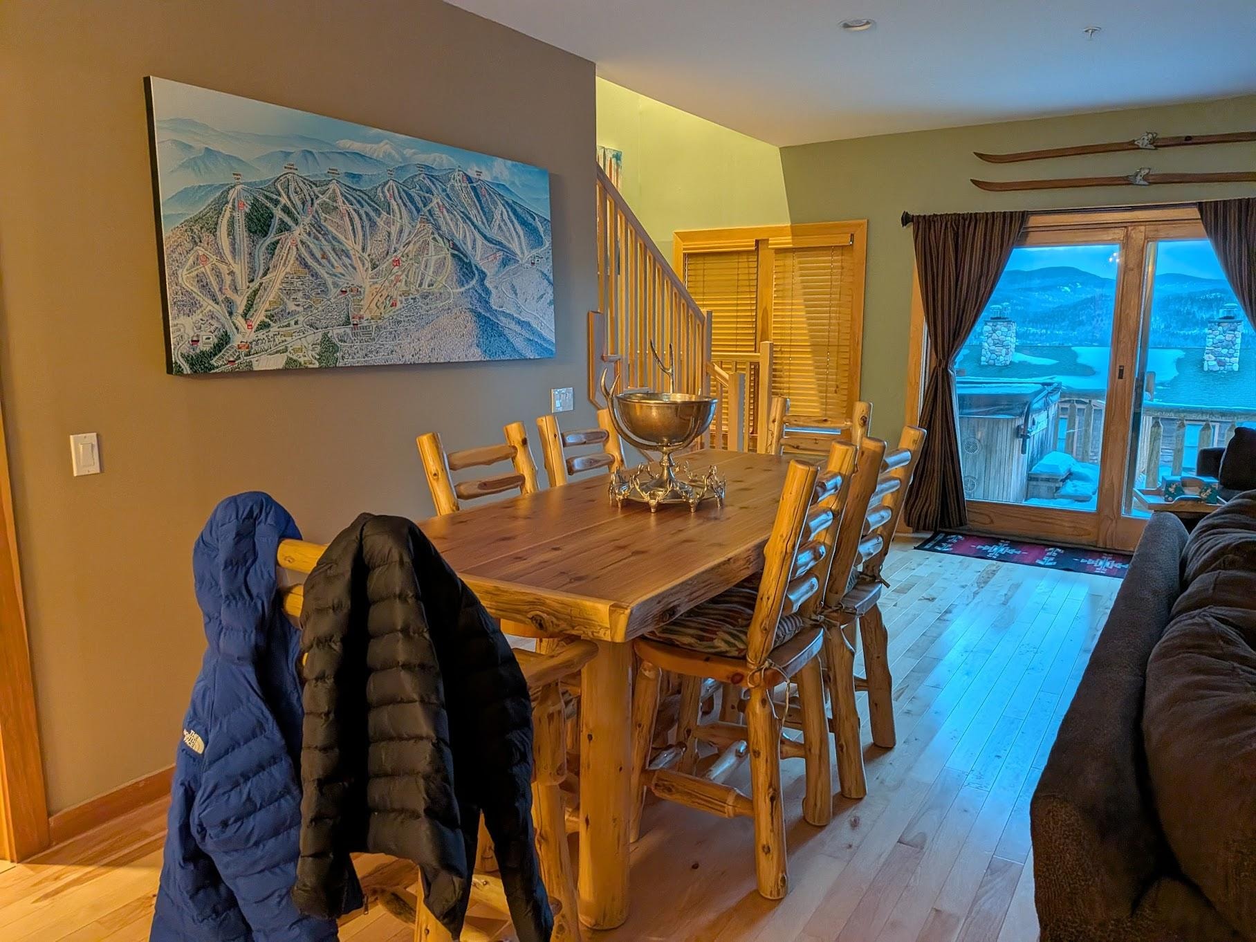 Dining table big enough for eating and puzzles/games with awesome map of the mountain.