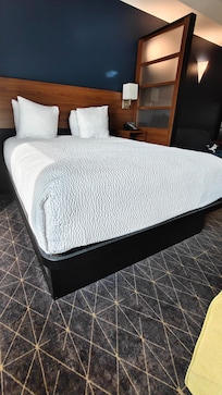 Comfortable bed and pillow