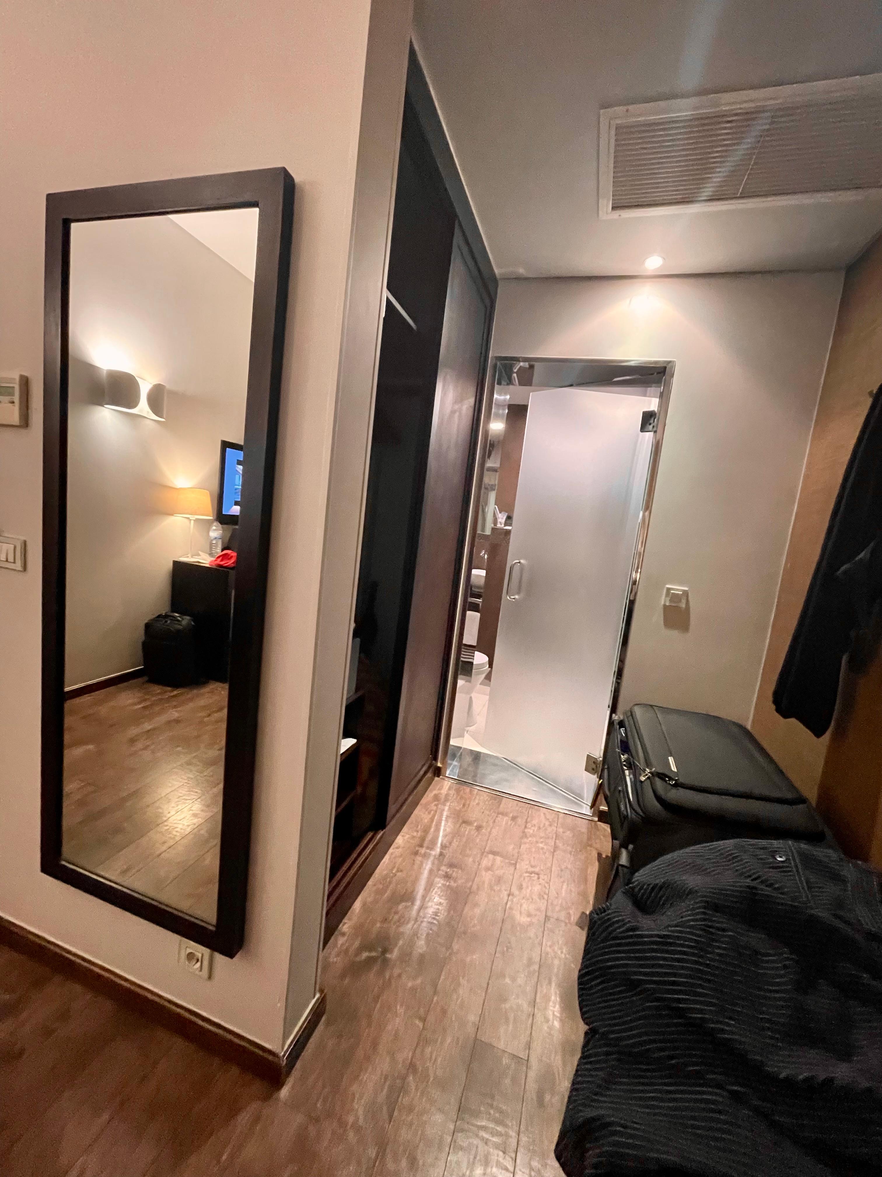 Bedroom - 2nd floor - 201