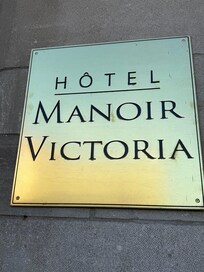 Gorgeous hotel. Very nice and updated