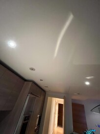 3 of 5 lights out in kitchen
