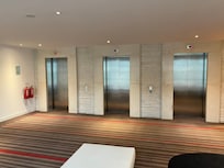 エレベーターホール