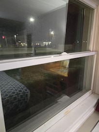 Big window - only one flimsy lock