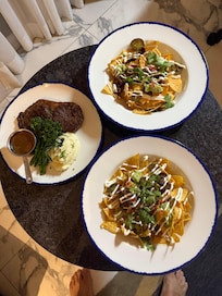 Zimmerservice mega, lecker Essen!