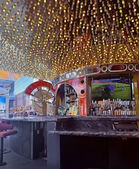 Carousel bar
