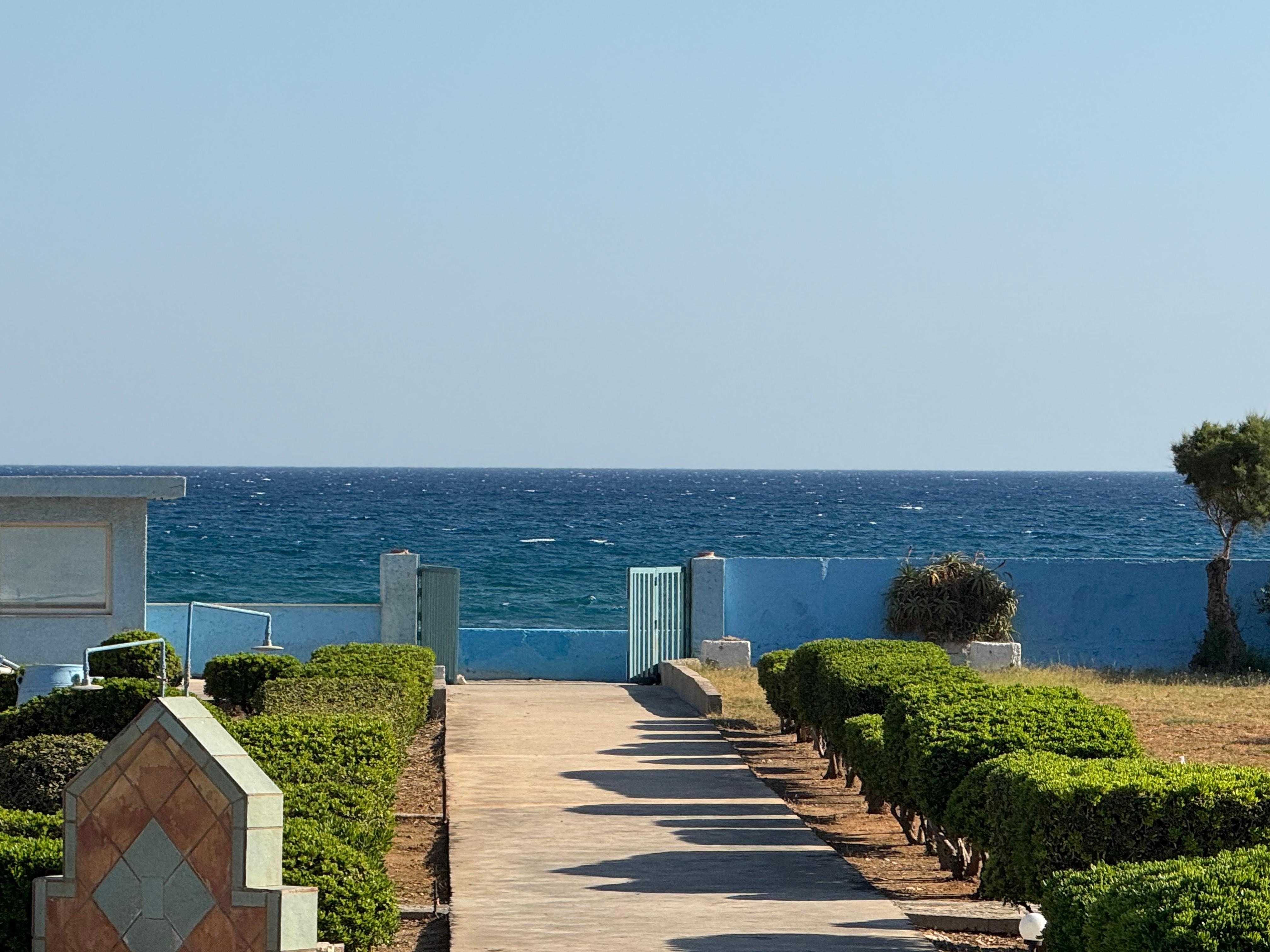 The path to the beach