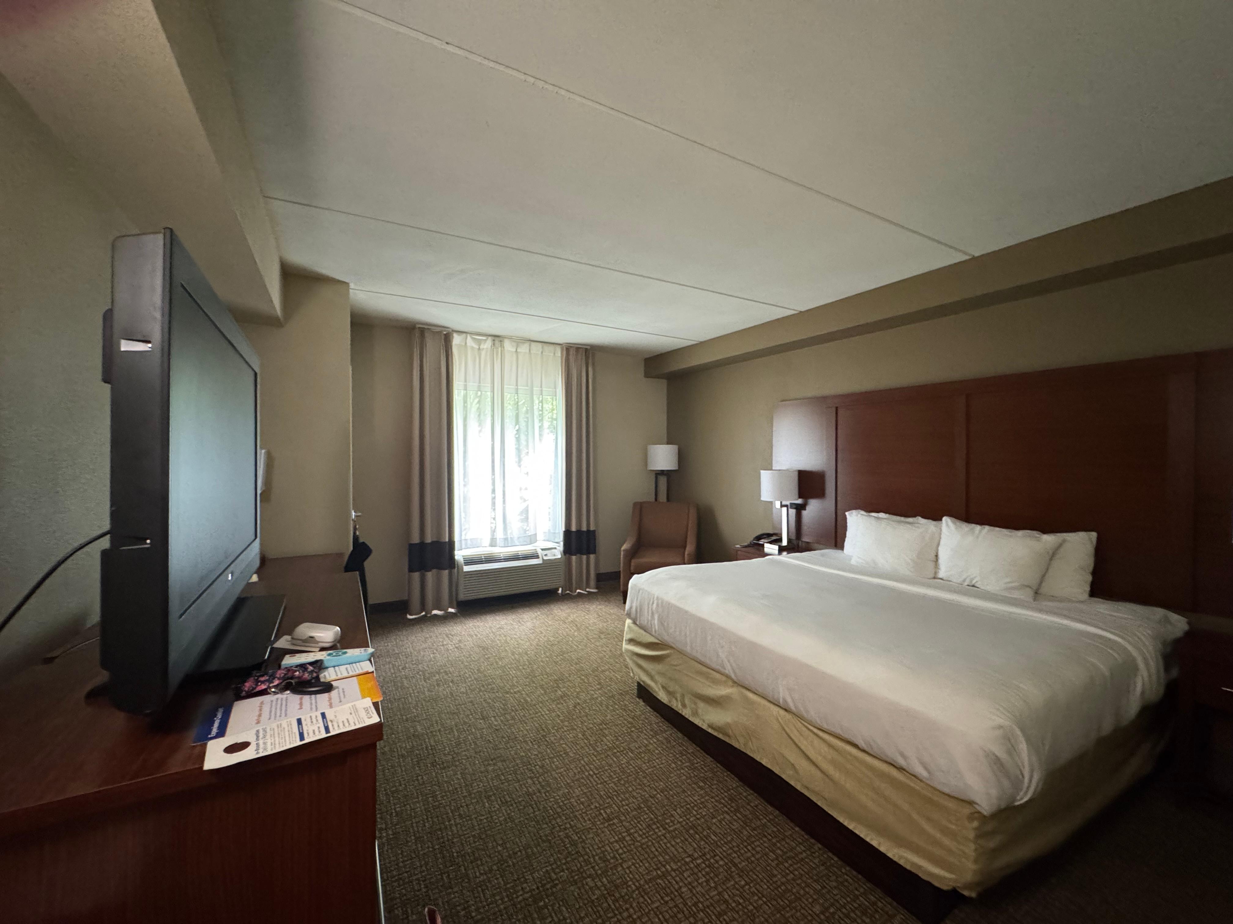 Beautiful, spacious, modern