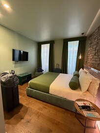Room 12