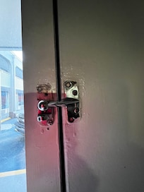 Broken safety latch