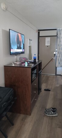 Different view of the room