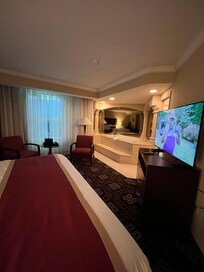 Jacuzzi Suite