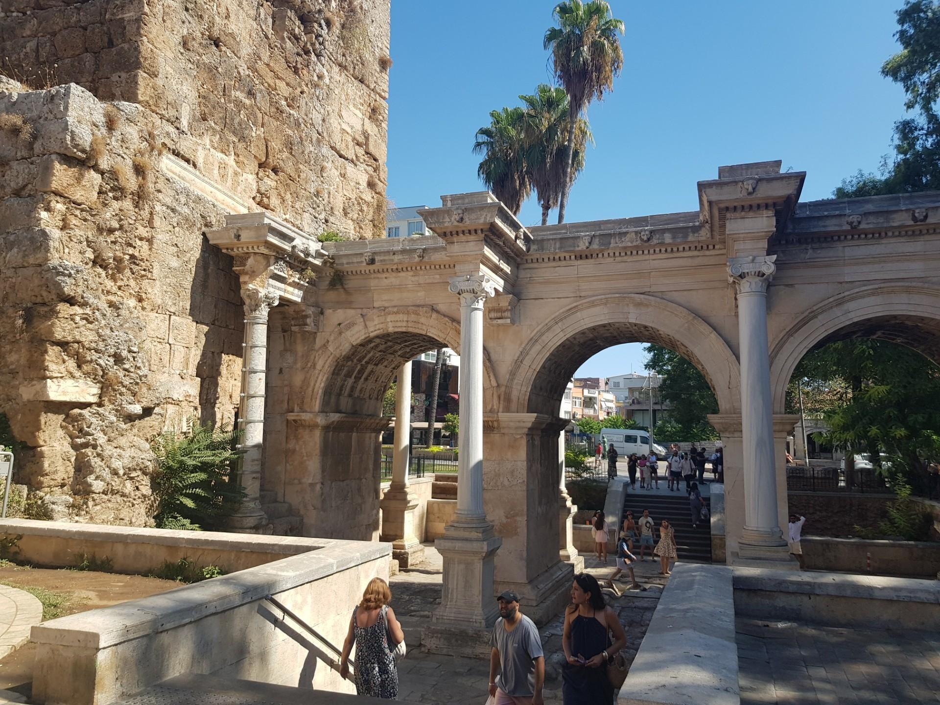 Hadrians Gate near by