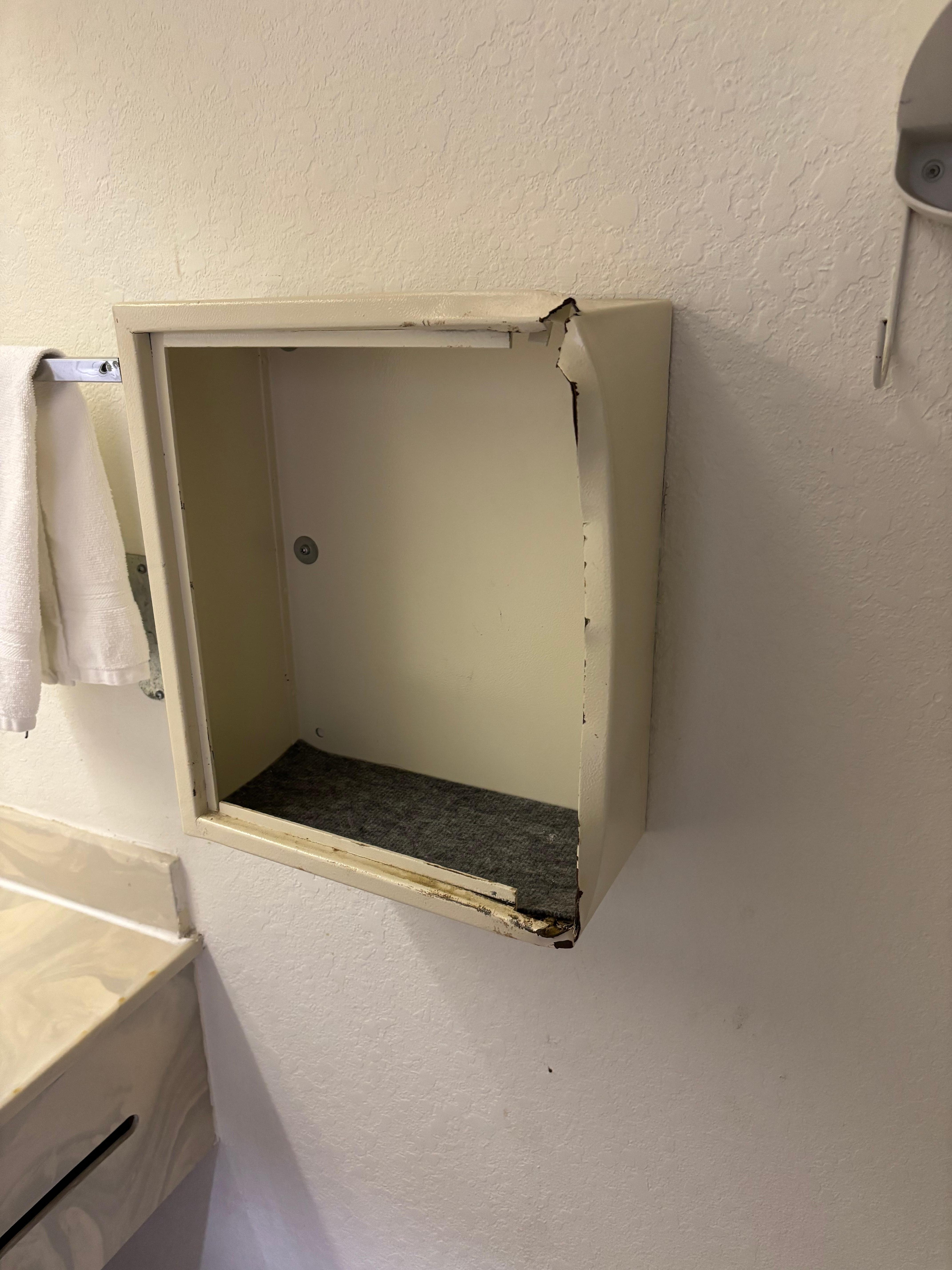 I don’t even know what this was on the wall but it was clearly broken I also have a video of the room
