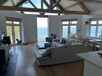 Main lounge. Apartment 34 Ocean Penthouse