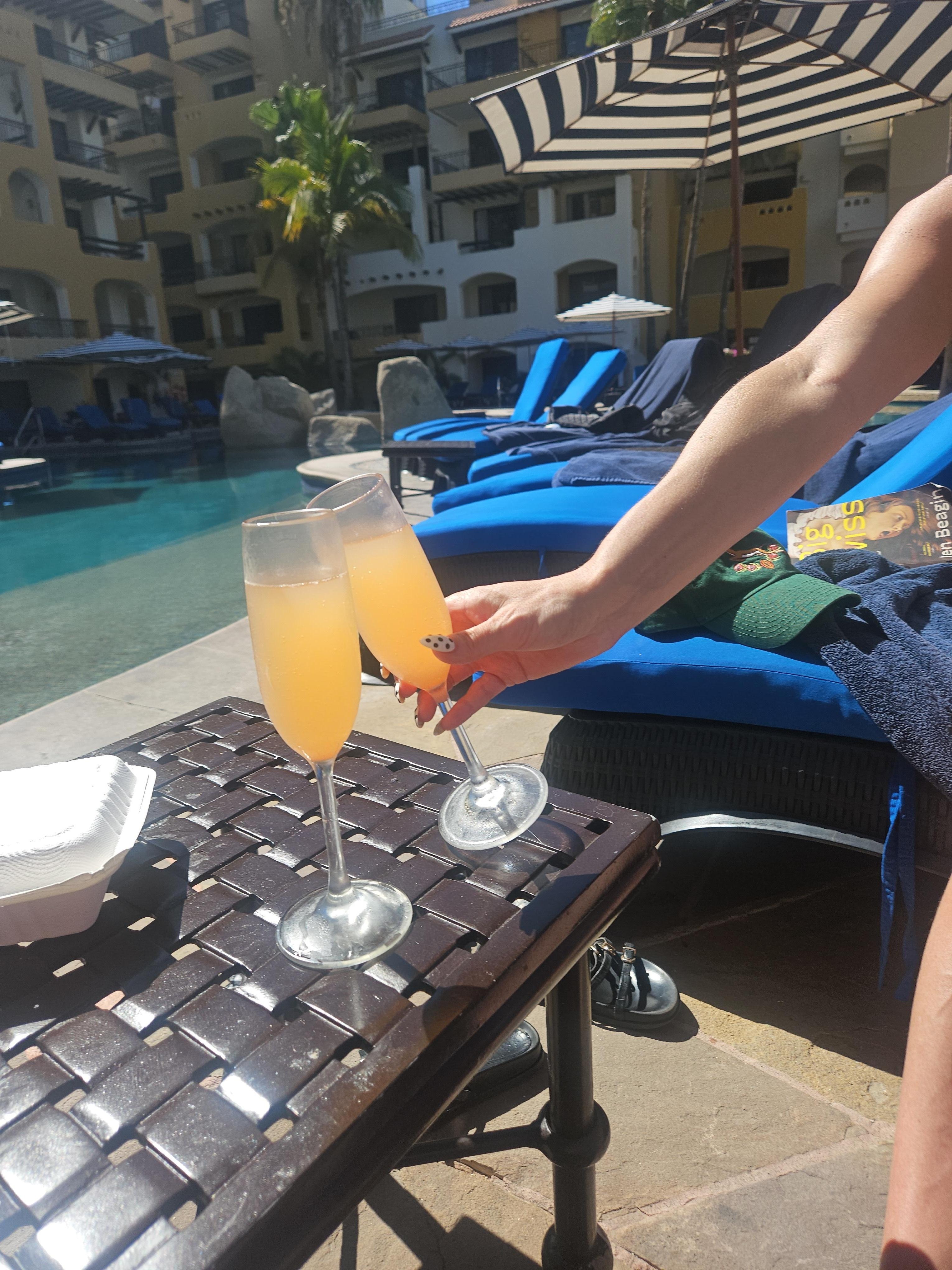 Drinks by the pool