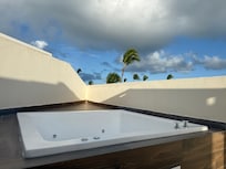 A rooftop jacuzzi, what else needs to be said!