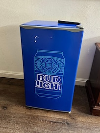 Very odd and unclean fridge