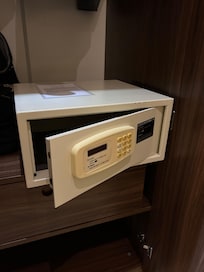 Safe is not secured or bolted down.