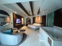 King room with garden view.