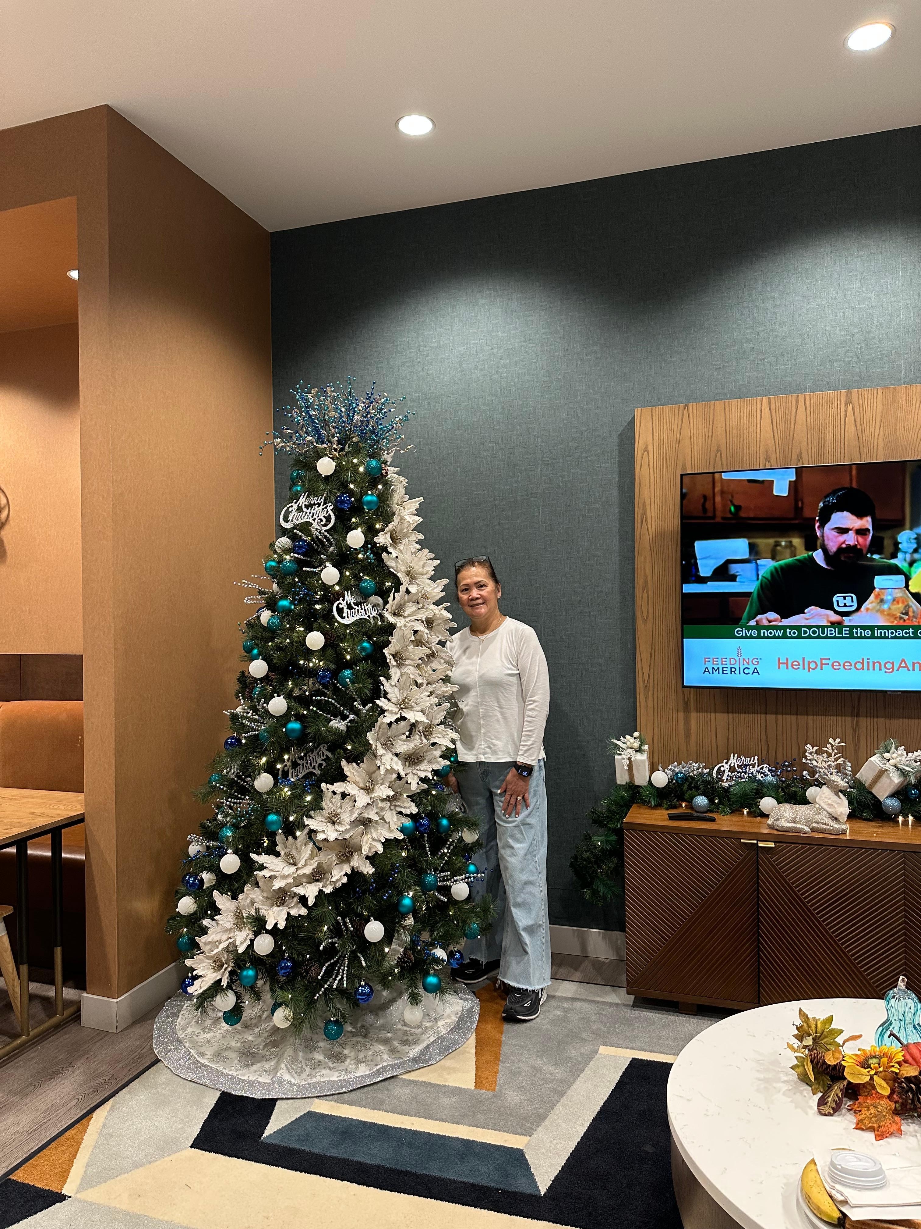 I love the Christmas tree inside the dining area.