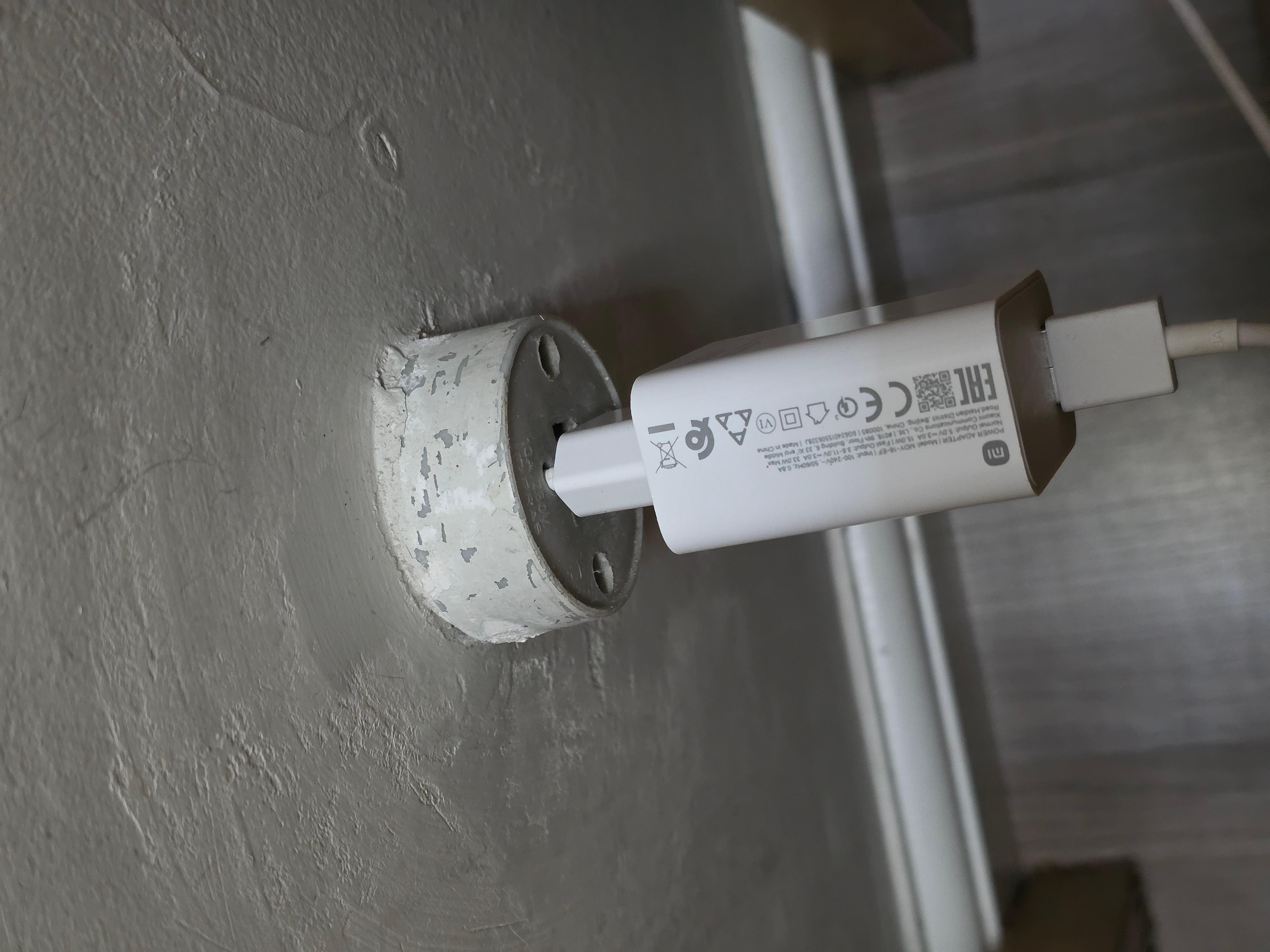 Fazia tempo que não via esse tipo de tomada!