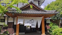 酒店門前