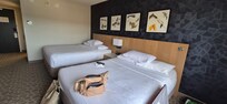 Double Queen Room