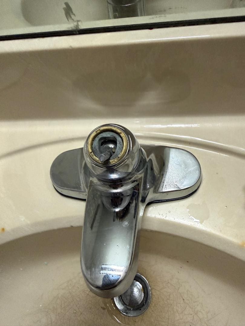 Faucet Knob Detaches in One's Hand