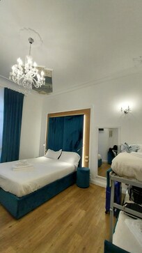 We stayed in a quadruple room.