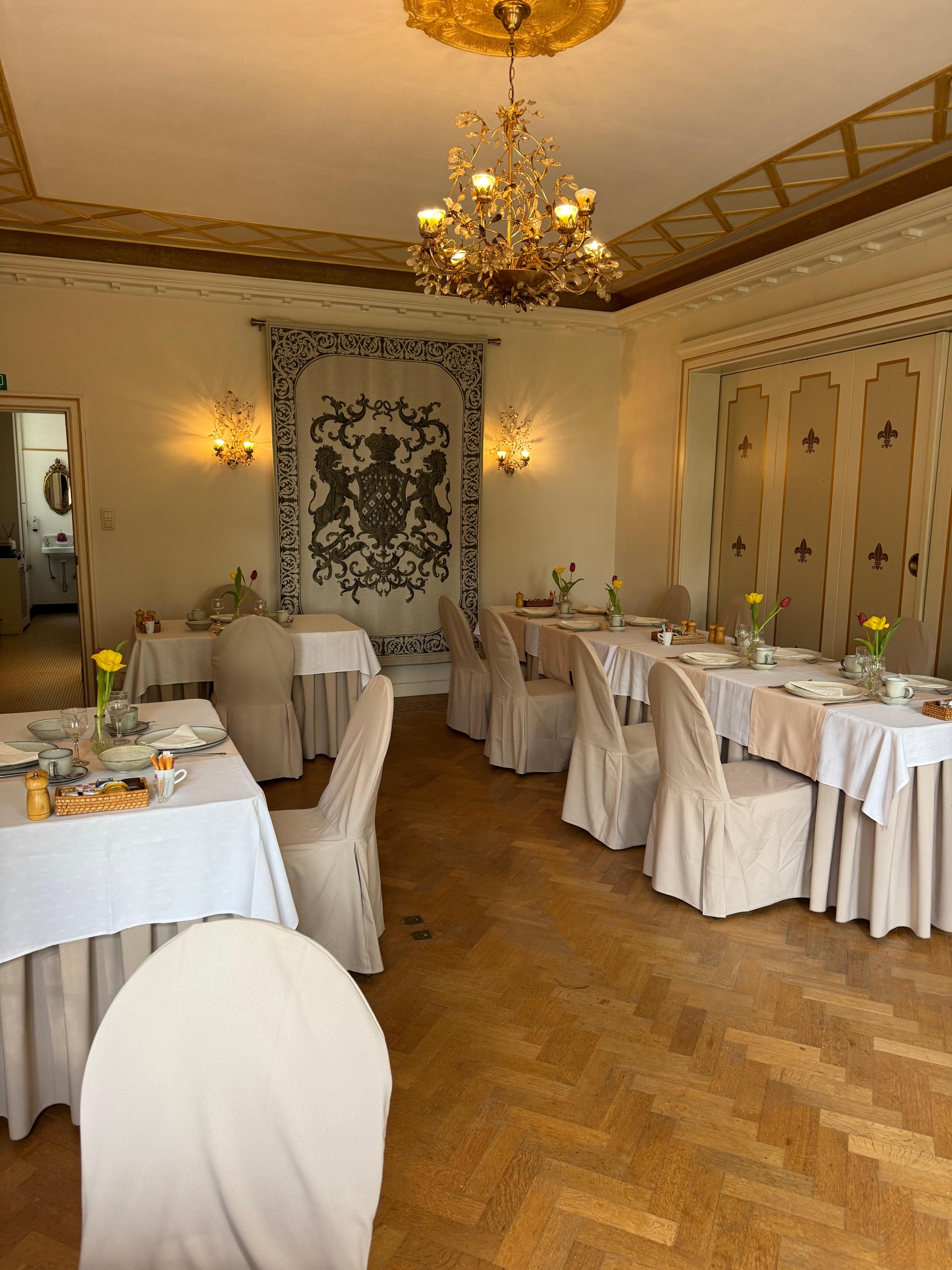 Salle du petit-déjeuner 