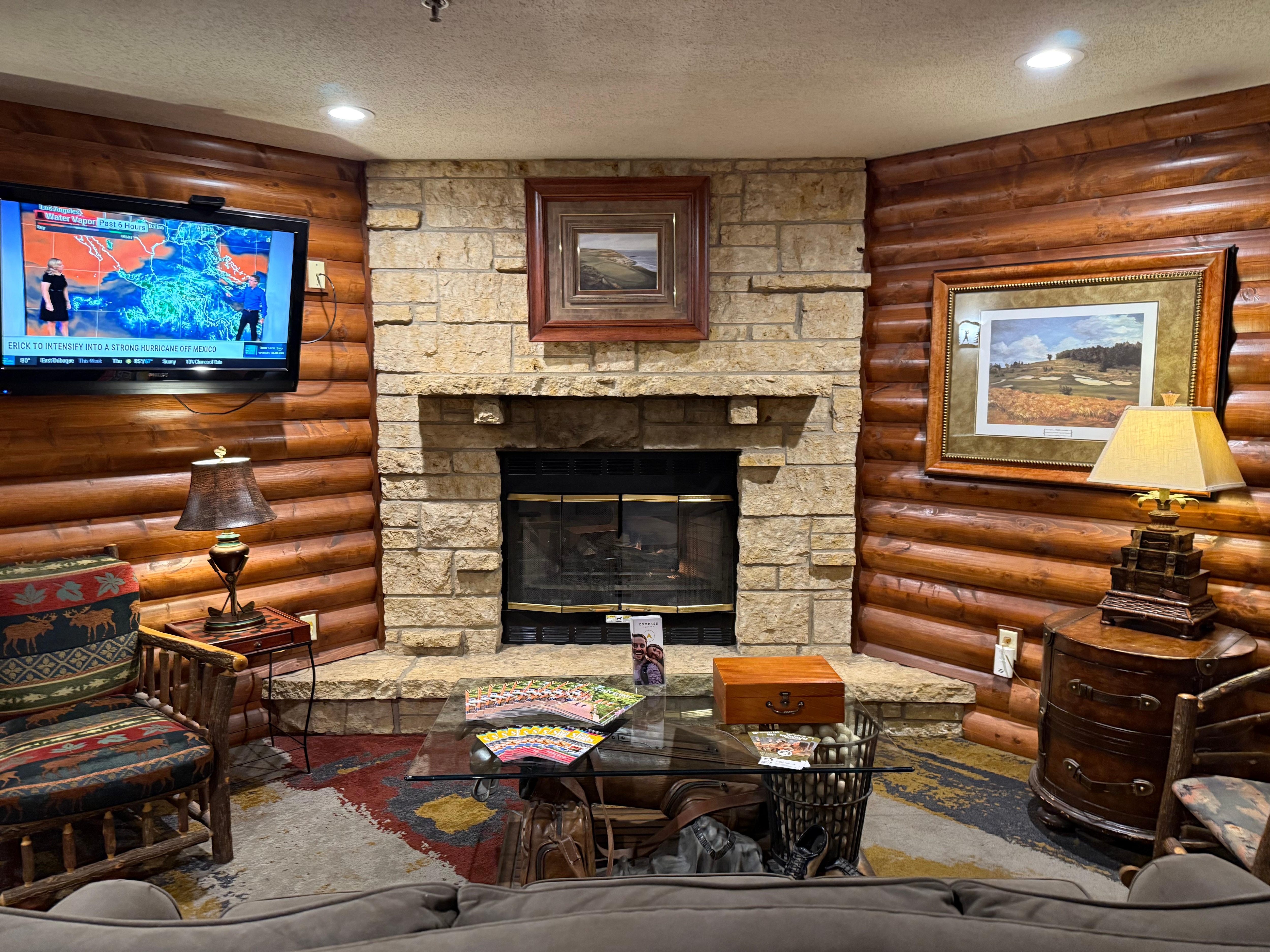 Cozy lobby.