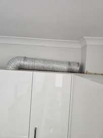 The kitchen exhaust fan is even connected to let the cooking smells out but they warn you if there is any cooking smoke stains you will be charged $250 for cleaning.