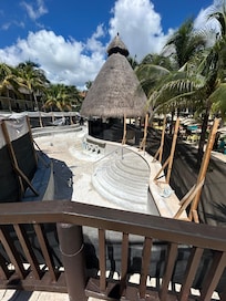 Pool in reparation