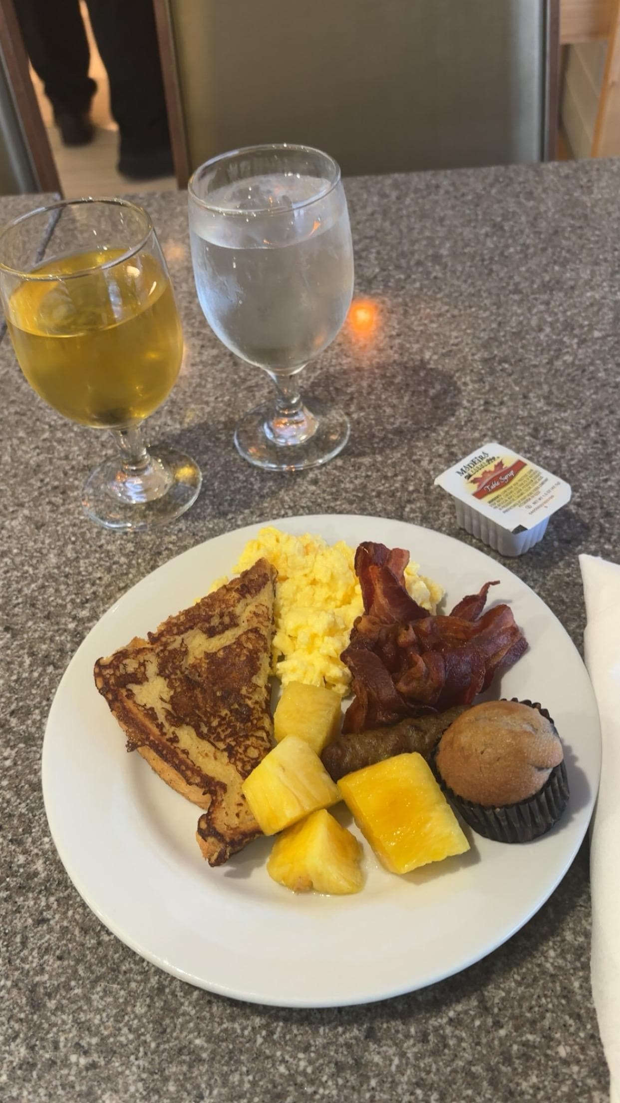 Breakfast 