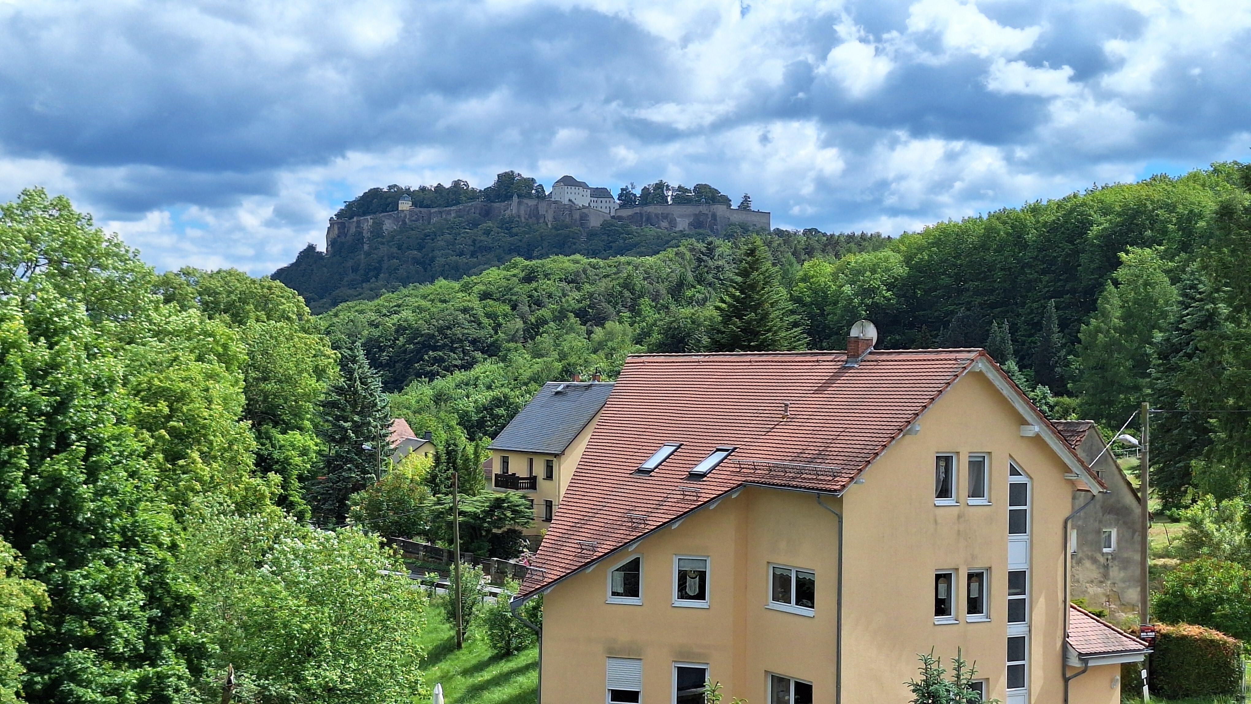 Fensterblick auf die Festung Königstein