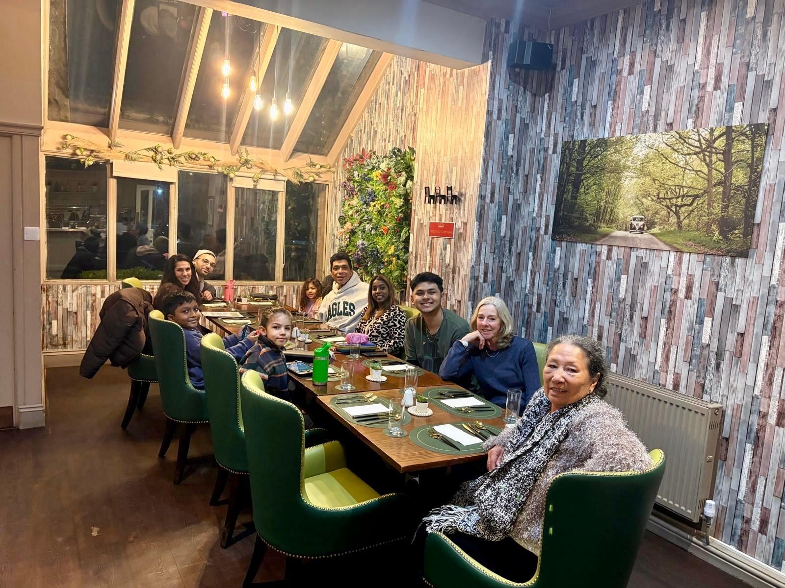 Dinner at MUTHU CLUMBER with our UK family